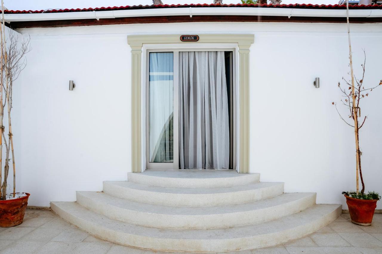 Luxuriant Houses Kyrenia ไคริเนีย ภายนอก รูปภาพ