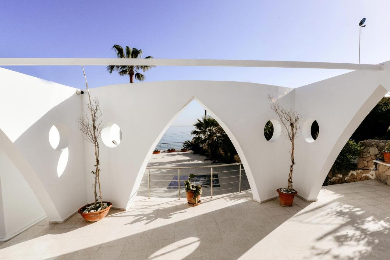 Luxuriant Houses Kyrenia ไคริเนีย ภายนอก รูปภาพ
