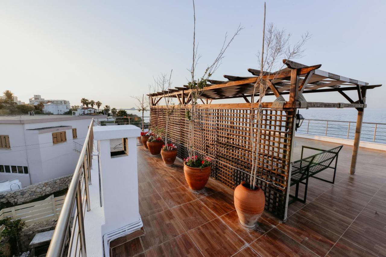 Luxuriant Houses Kyrenia ไคริเนีย ภายนอก รูปภาพ